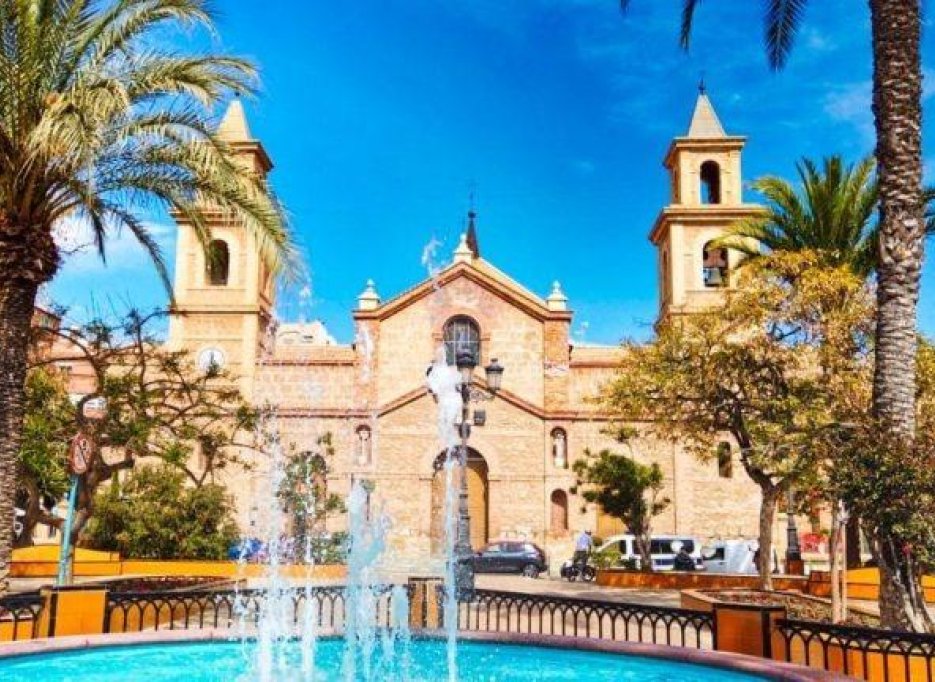 Nouvelle  - Attique - Torrevieja - Playa de los Locos