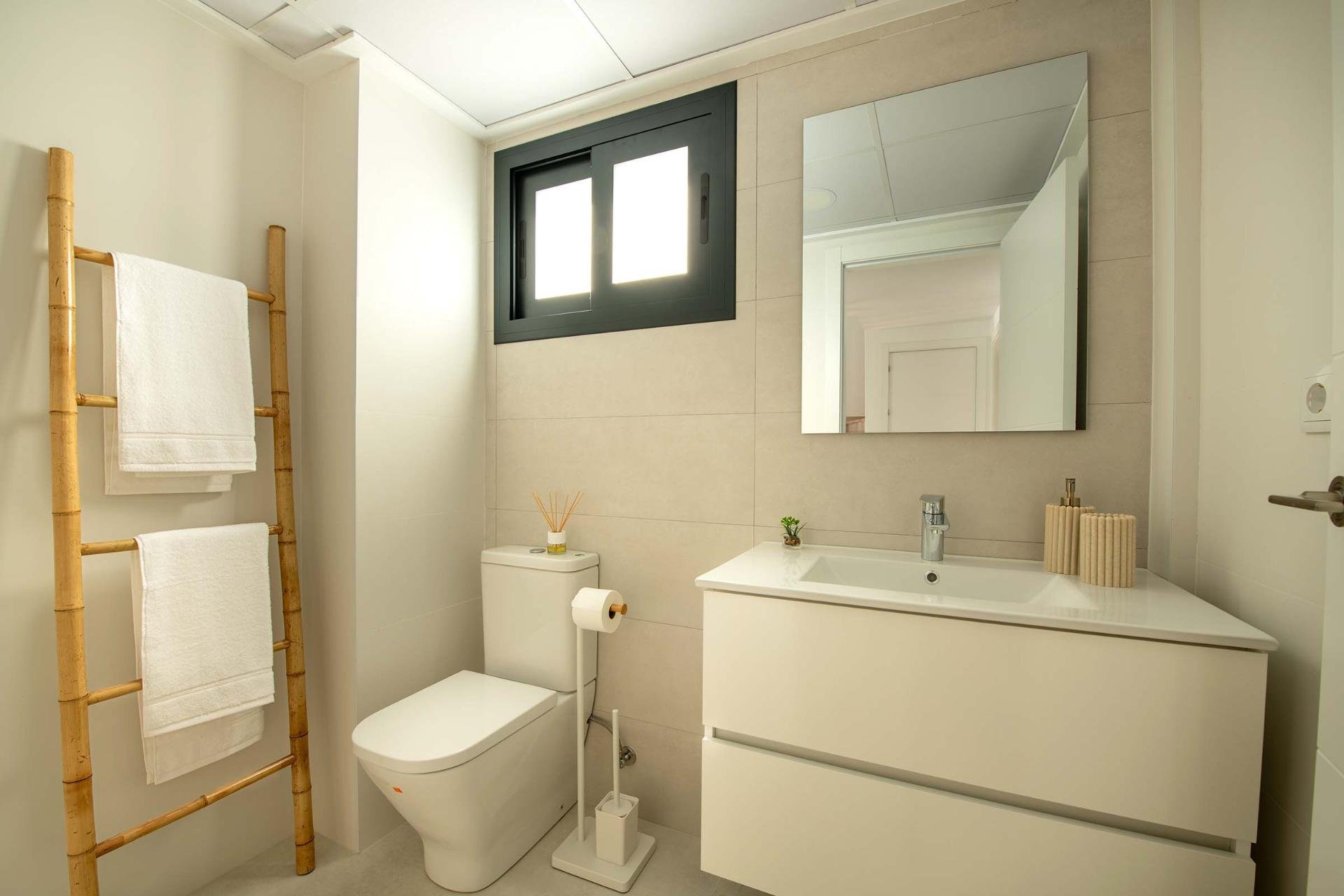 Nouvelle  - Bungalow - Cox - San Fernando