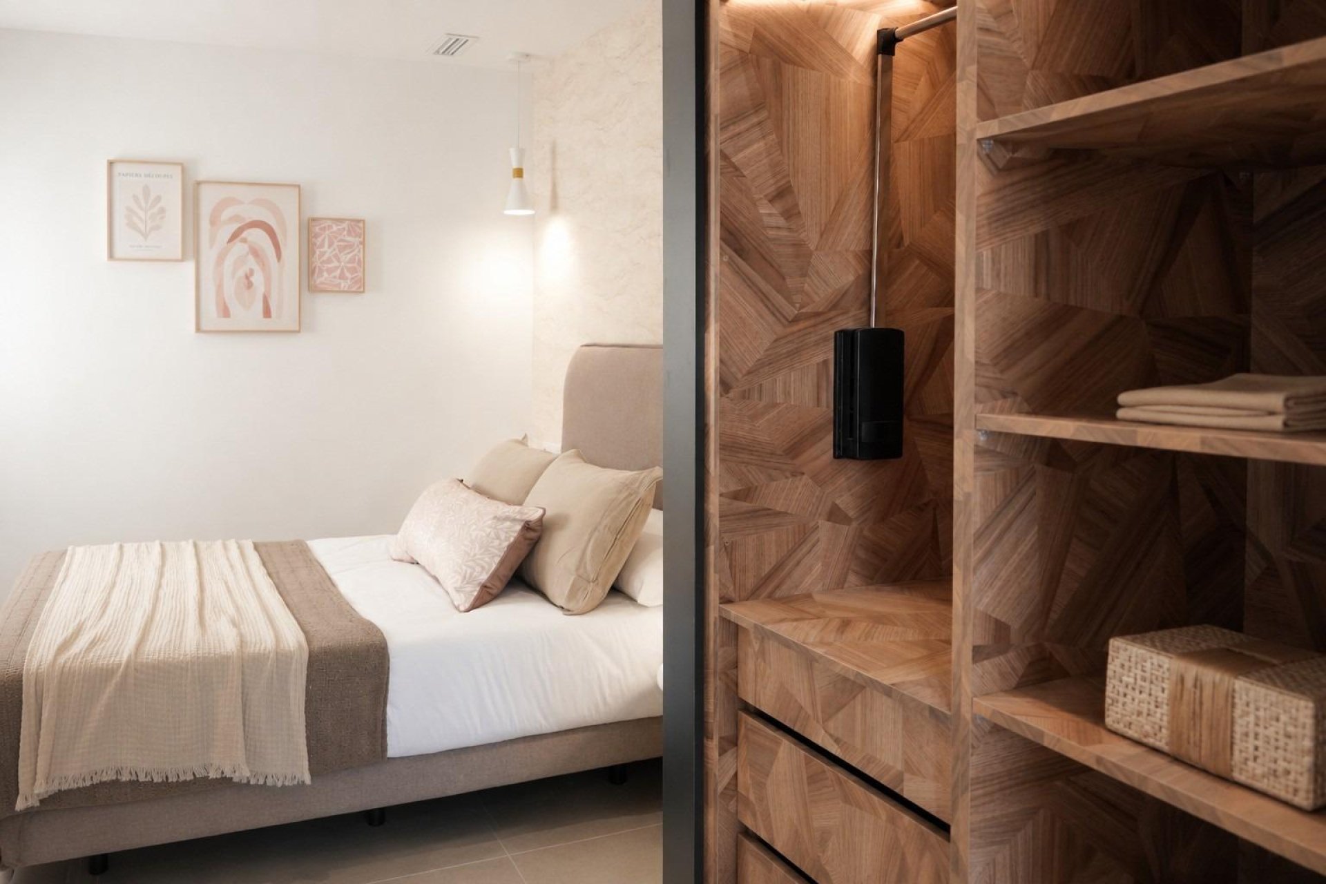 Nouvelle  - Maison de ville - Dolores - Sector 2