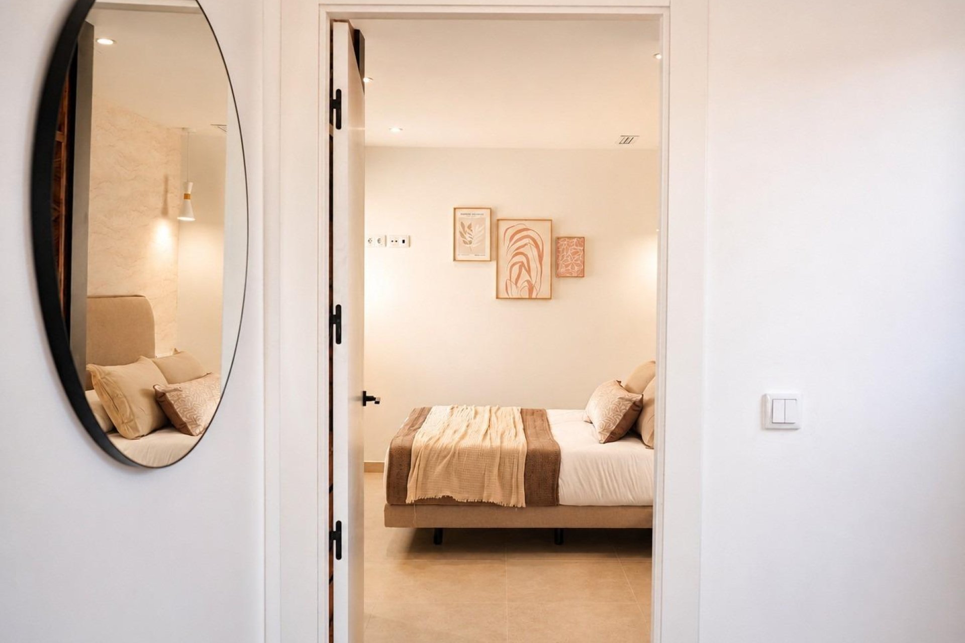 Nouvelle  - Maison de ville - Dolores - Sector 2