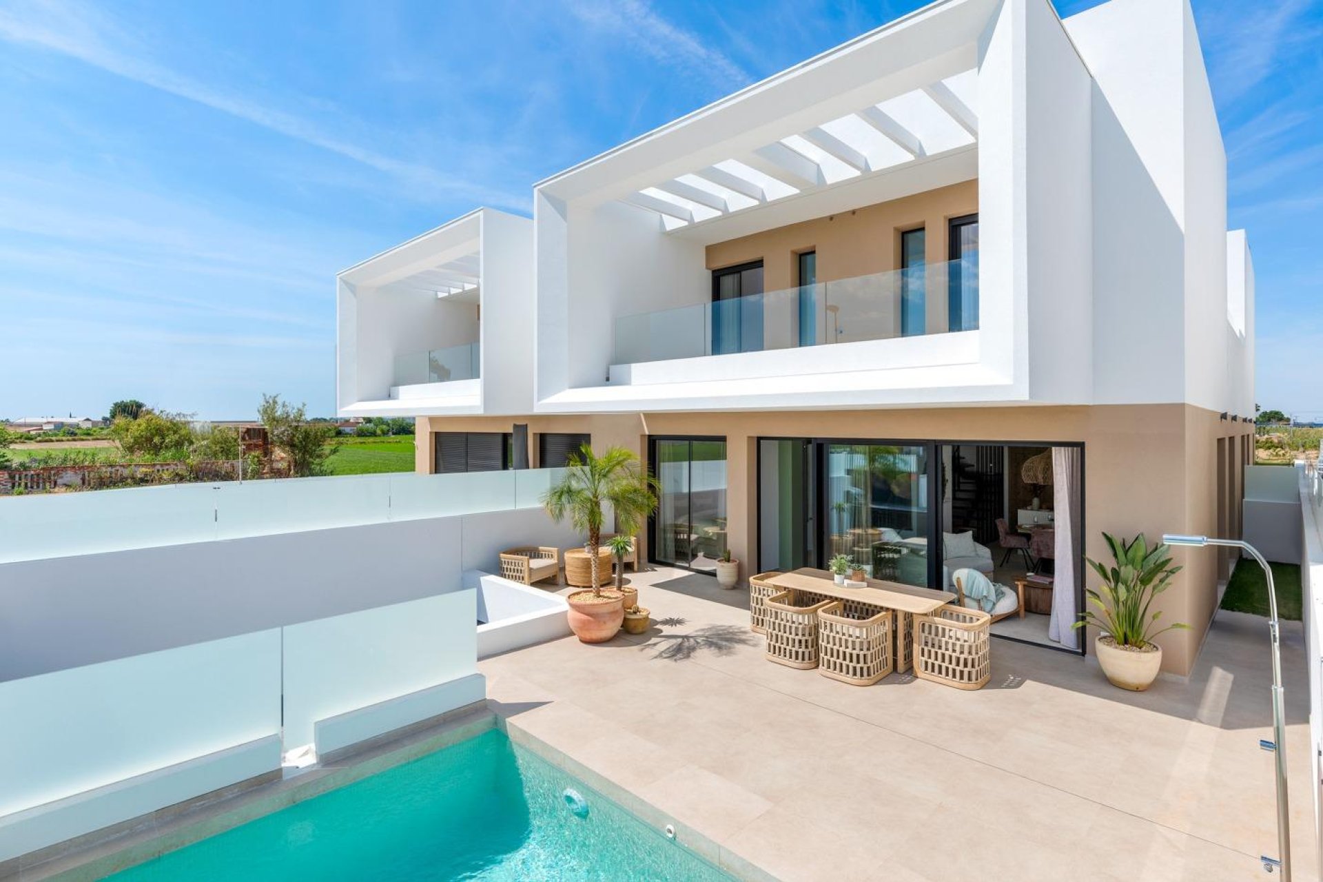 Nouvelle  - Villa - Dolores - Sector 3