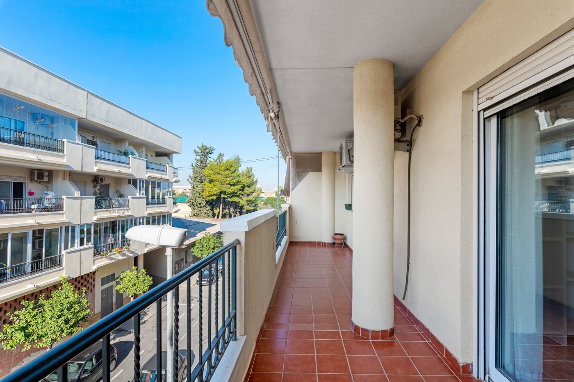 Resale - Apartment - Almoradí