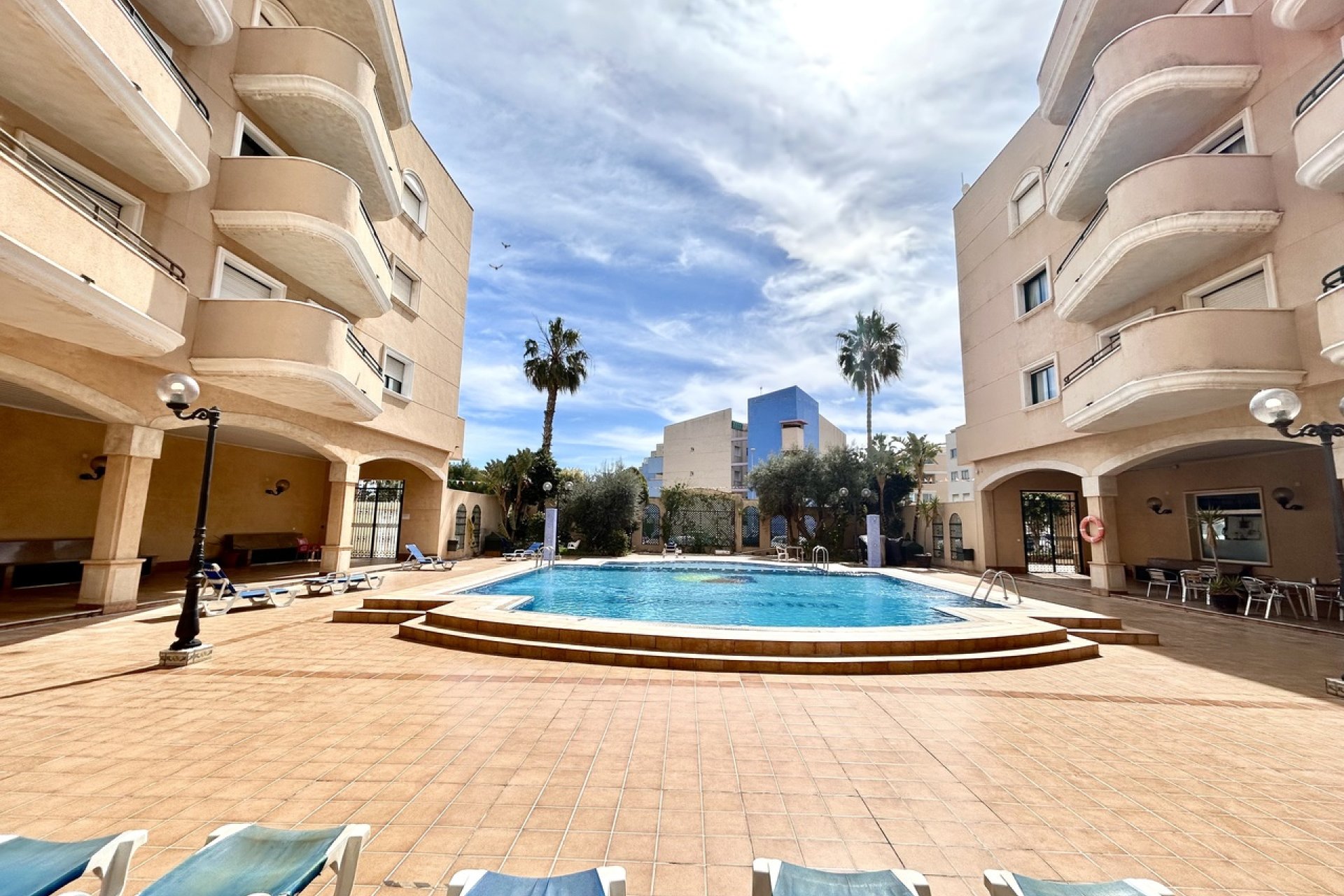 Resale - Apartment - Cabo Roig