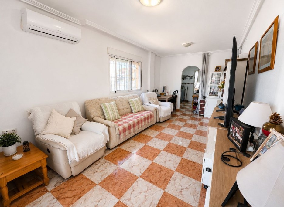 Resale - Apartment - Cabo Roig