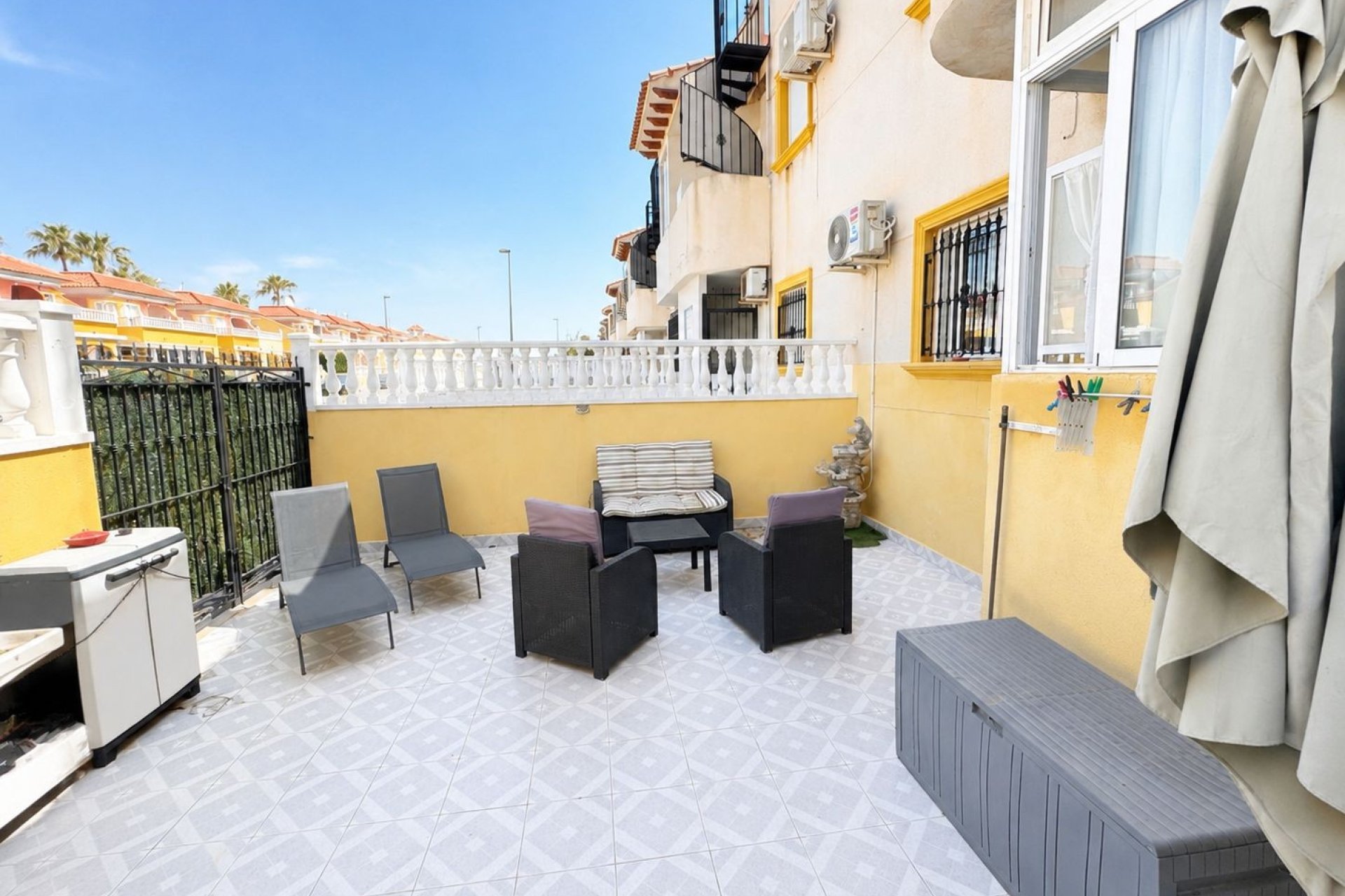Resale - Apartment - Cabo Roig