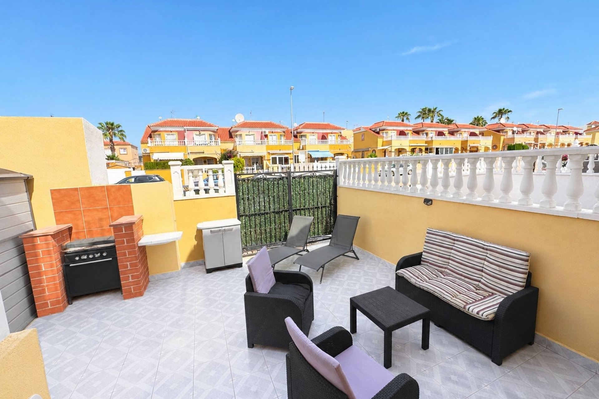 Resale - Apartment - Cabo Roig