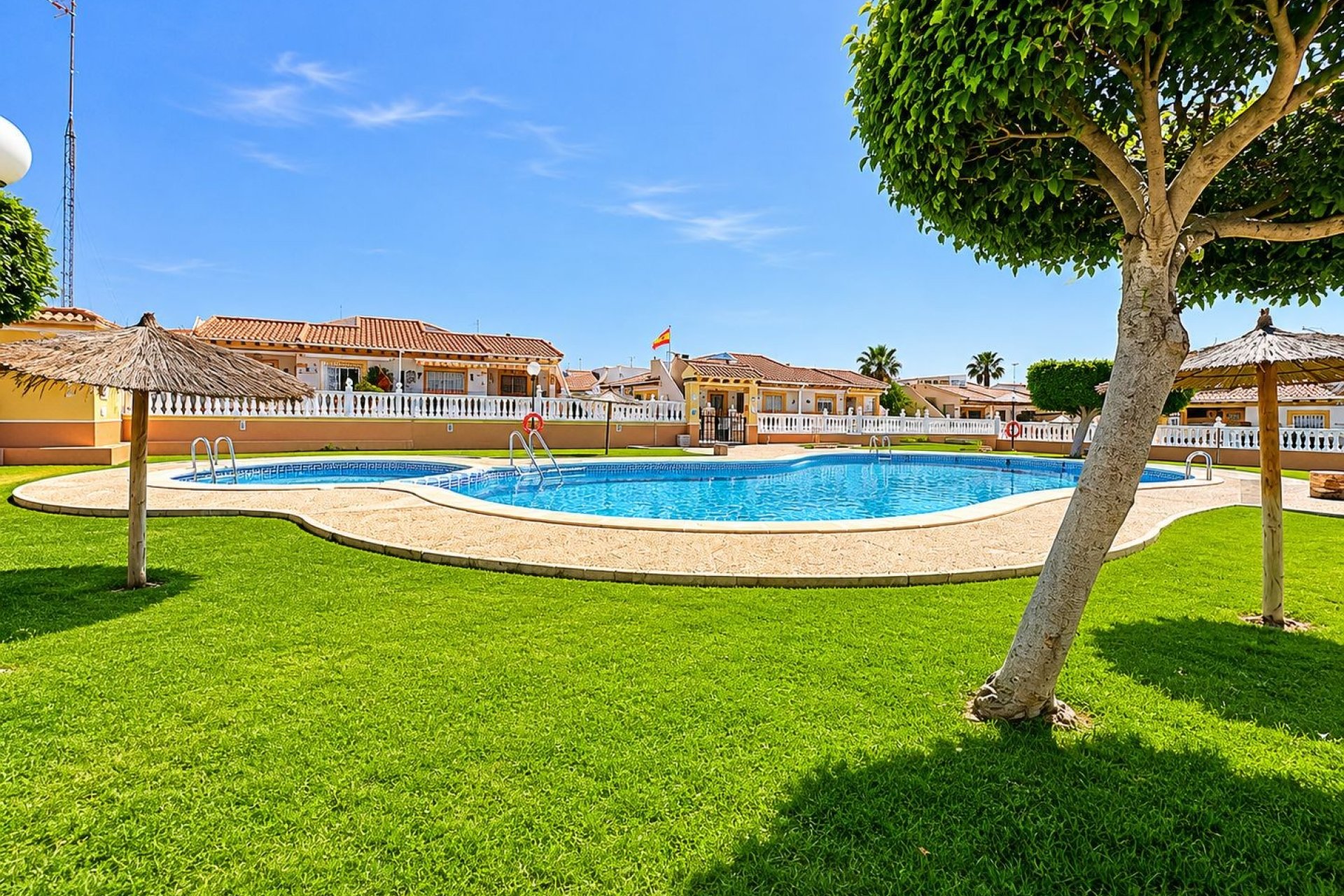 Resale - Apartment - Cabo Roig