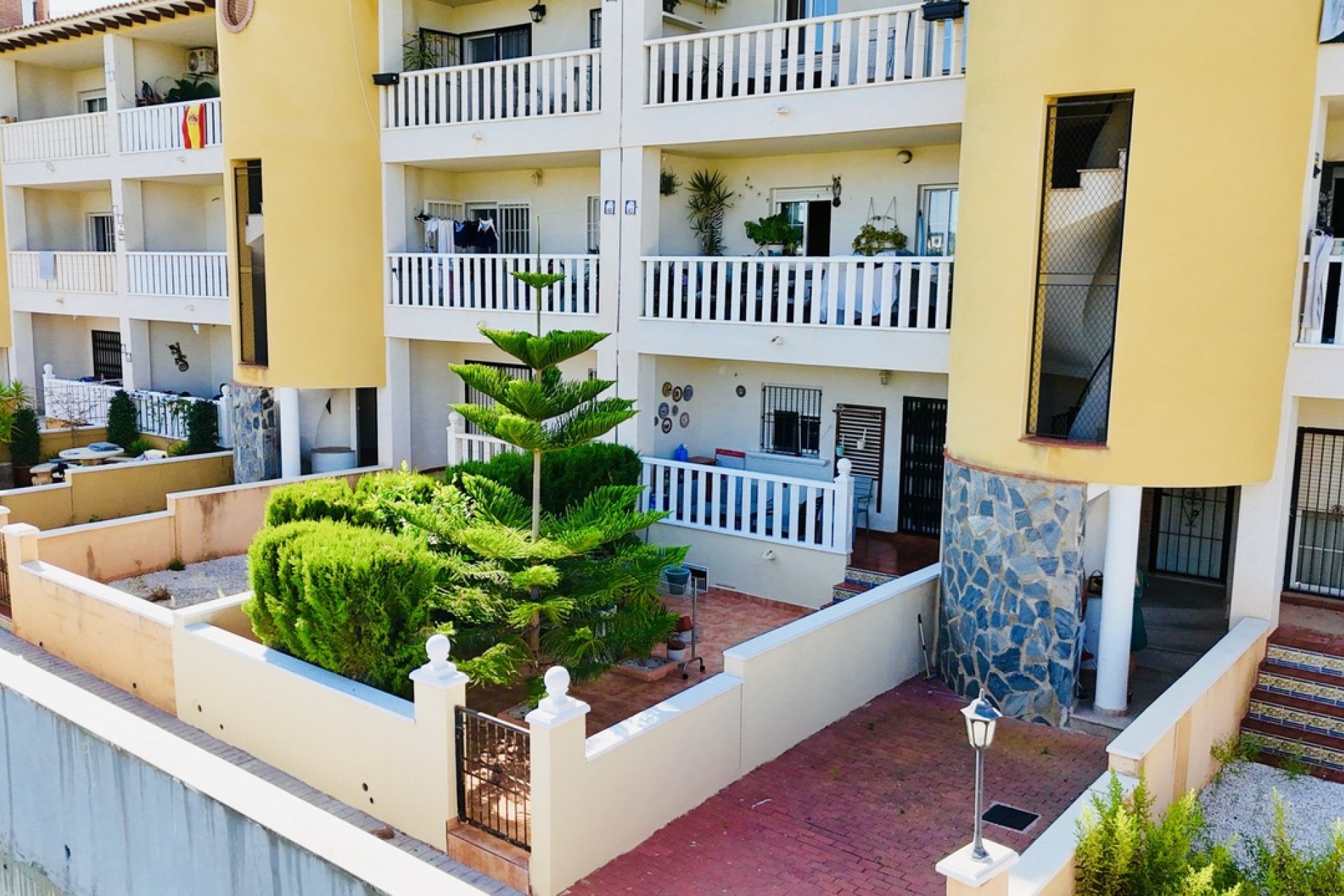 Resale - Apartment - Cabo Roig