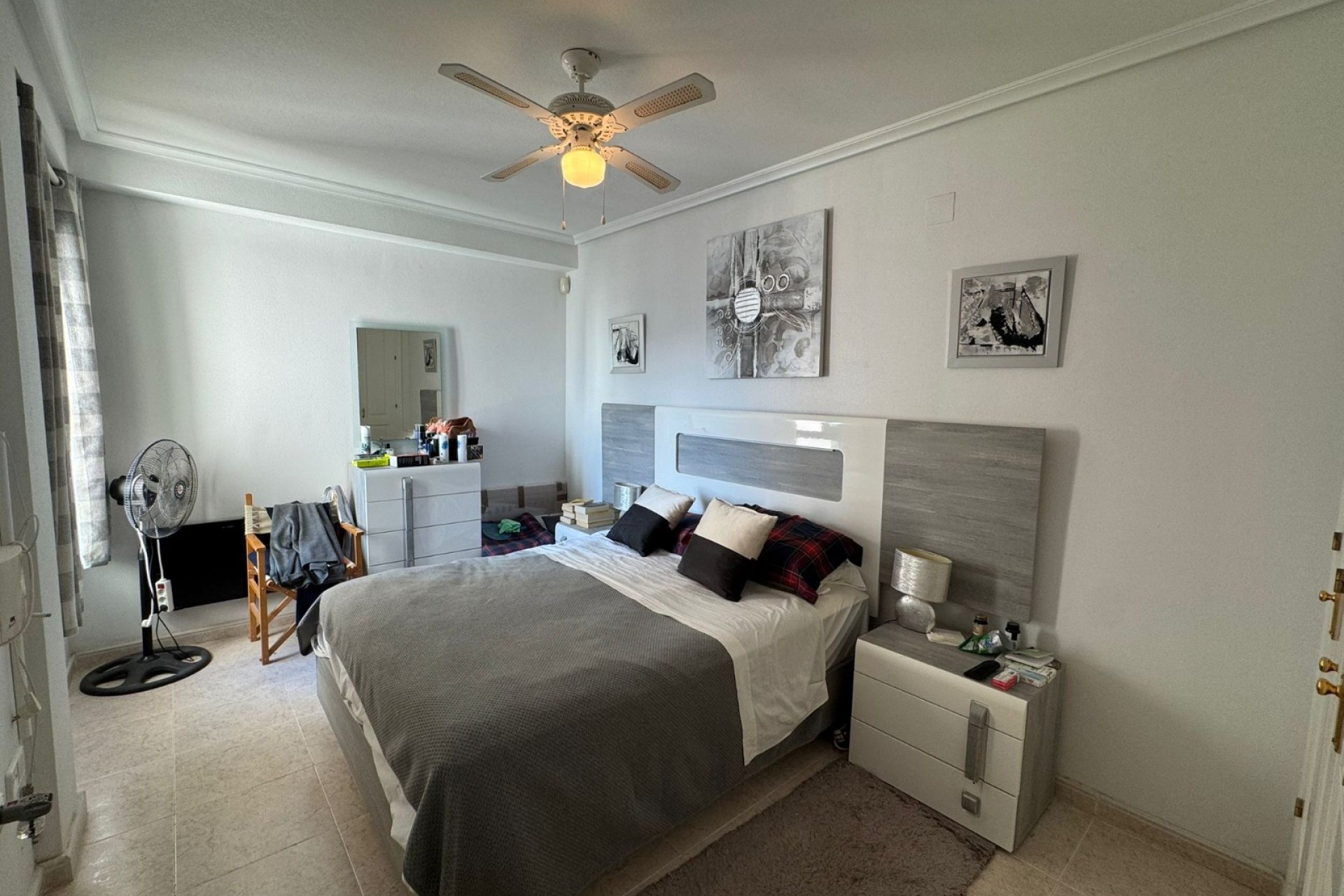 Resale - Apartment - Dehesa De Campoamor