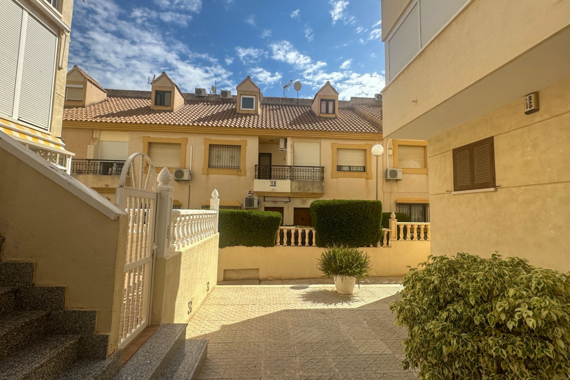 Resale - Apartment / flat - La Zenia