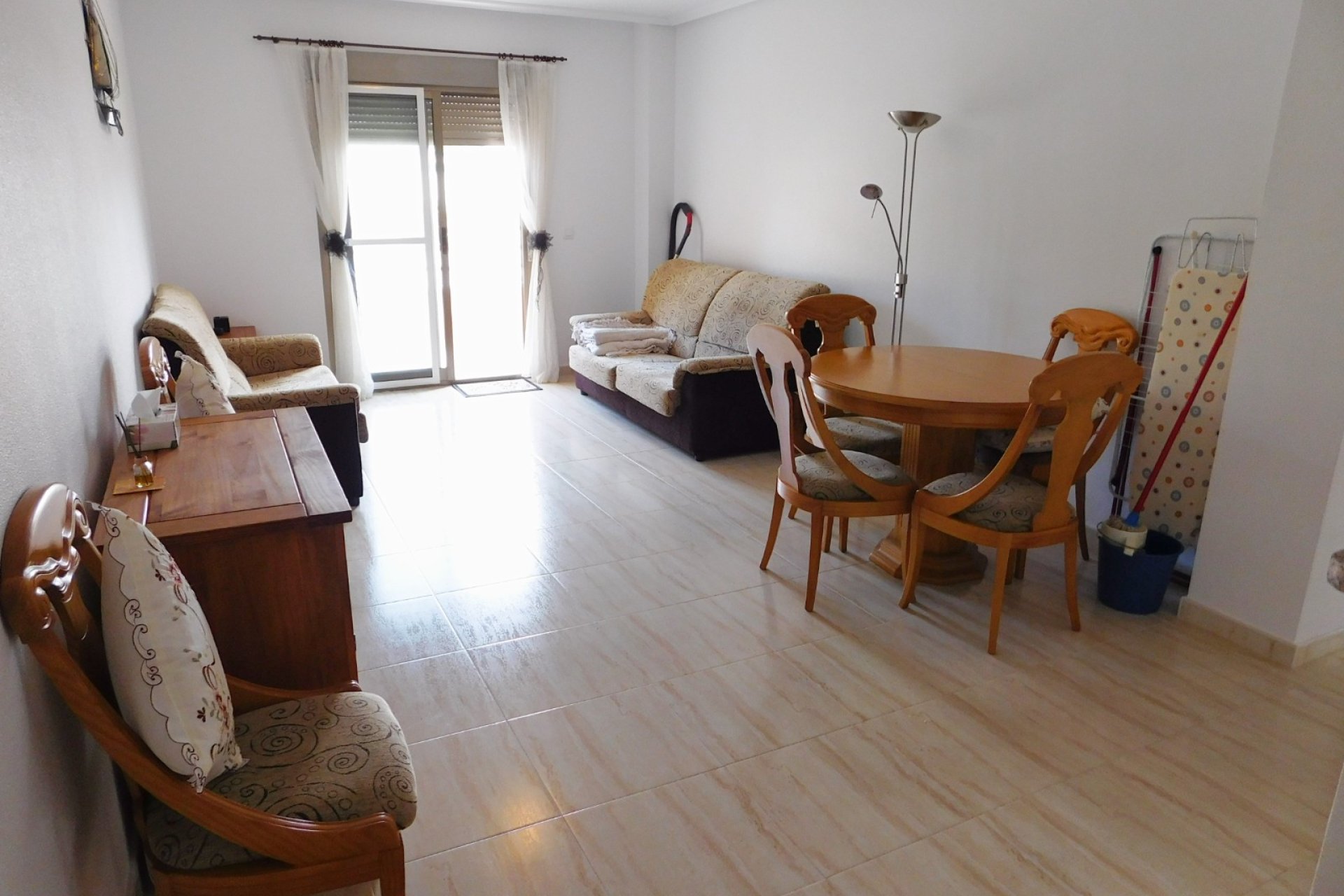 Resale - Apartment / flat - San Miguel de Salinas