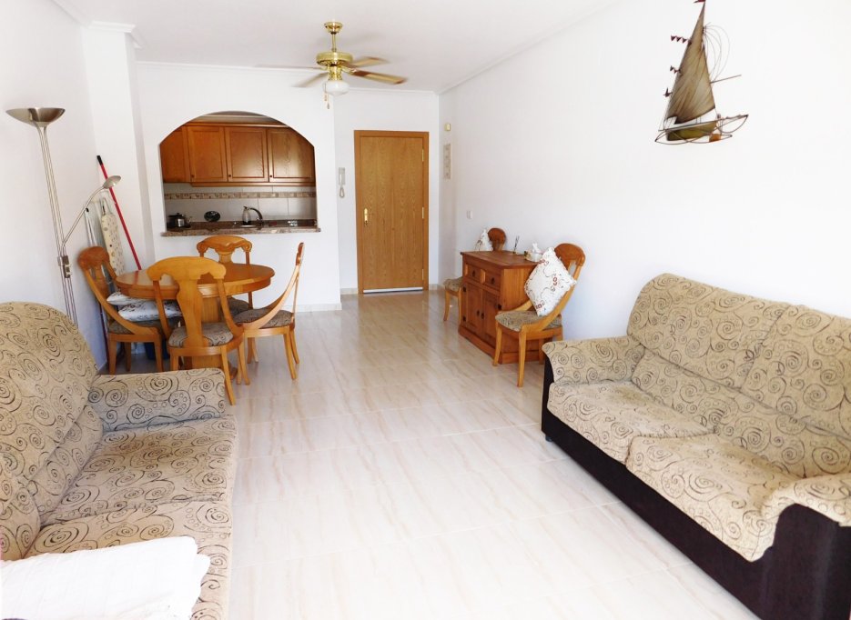 Resale - Apartment / flat - San Miguel de Salinas