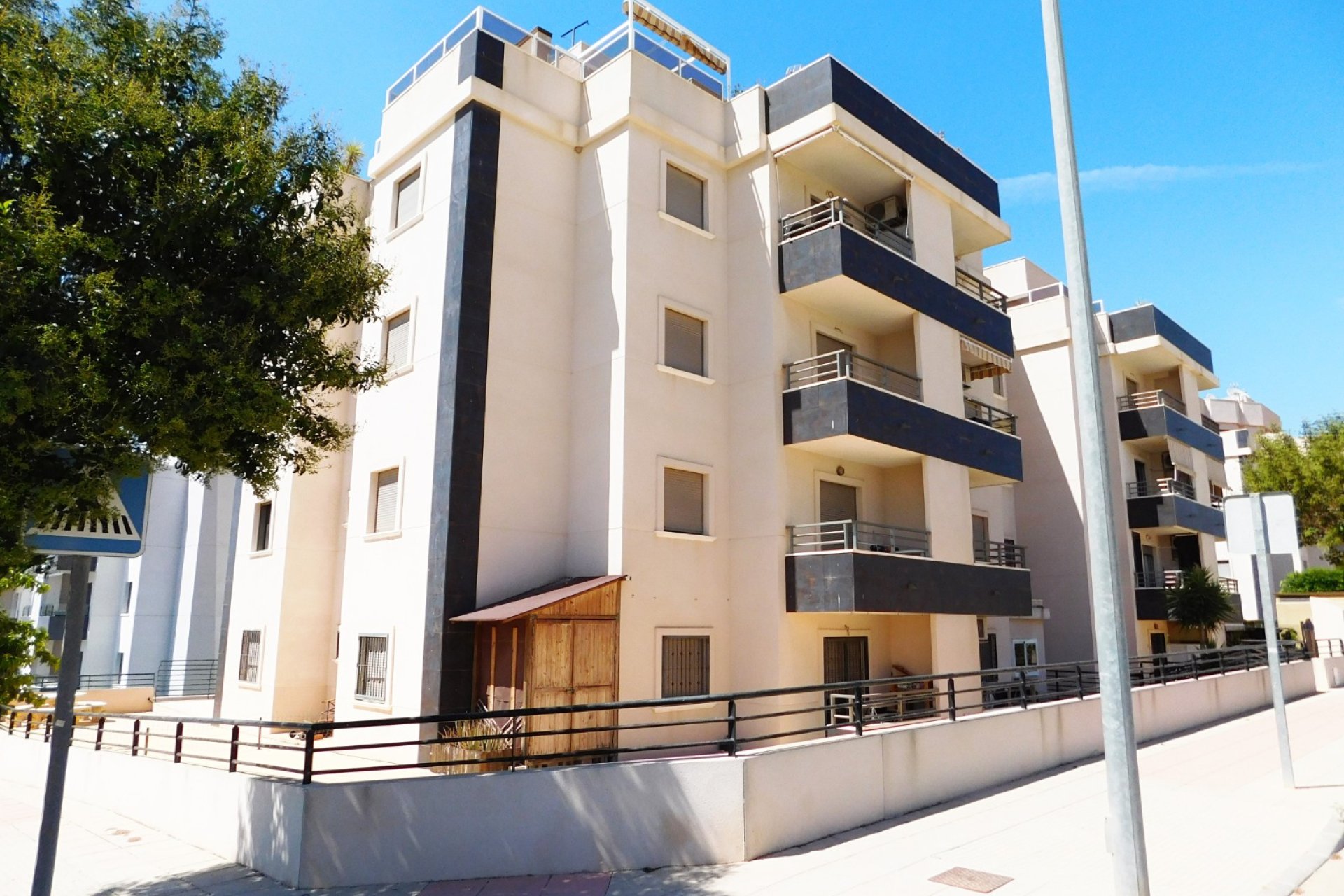 Resale - Apartment / flat - San Miguel de Salinas