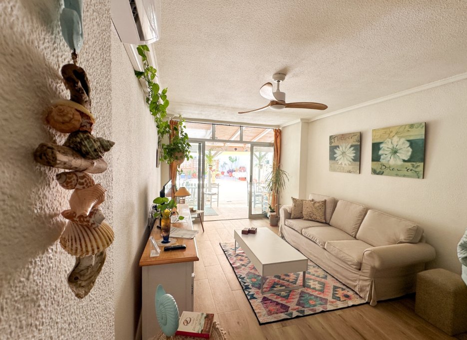 Resale - Apartment / flat - Torrevieja - Centro