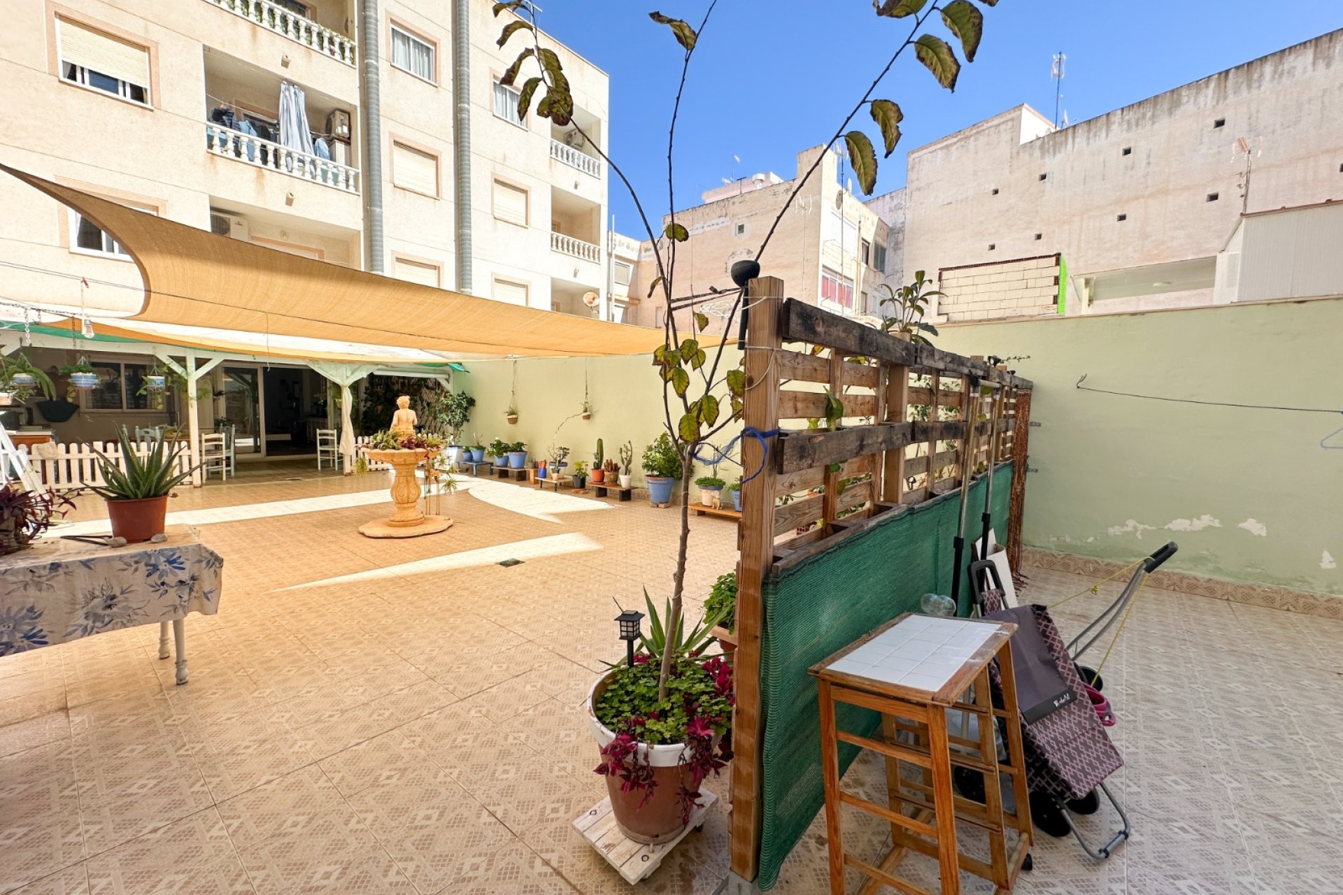 Resale - Apartment / flat - Torrevieja - Centro