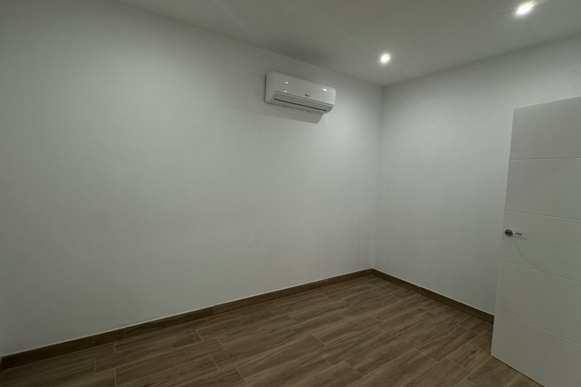 Resale - Apartment / flat - Torrevieja - Centro