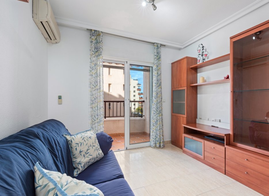 Resale - Apartment - Guardamar del Segura - Pueblo