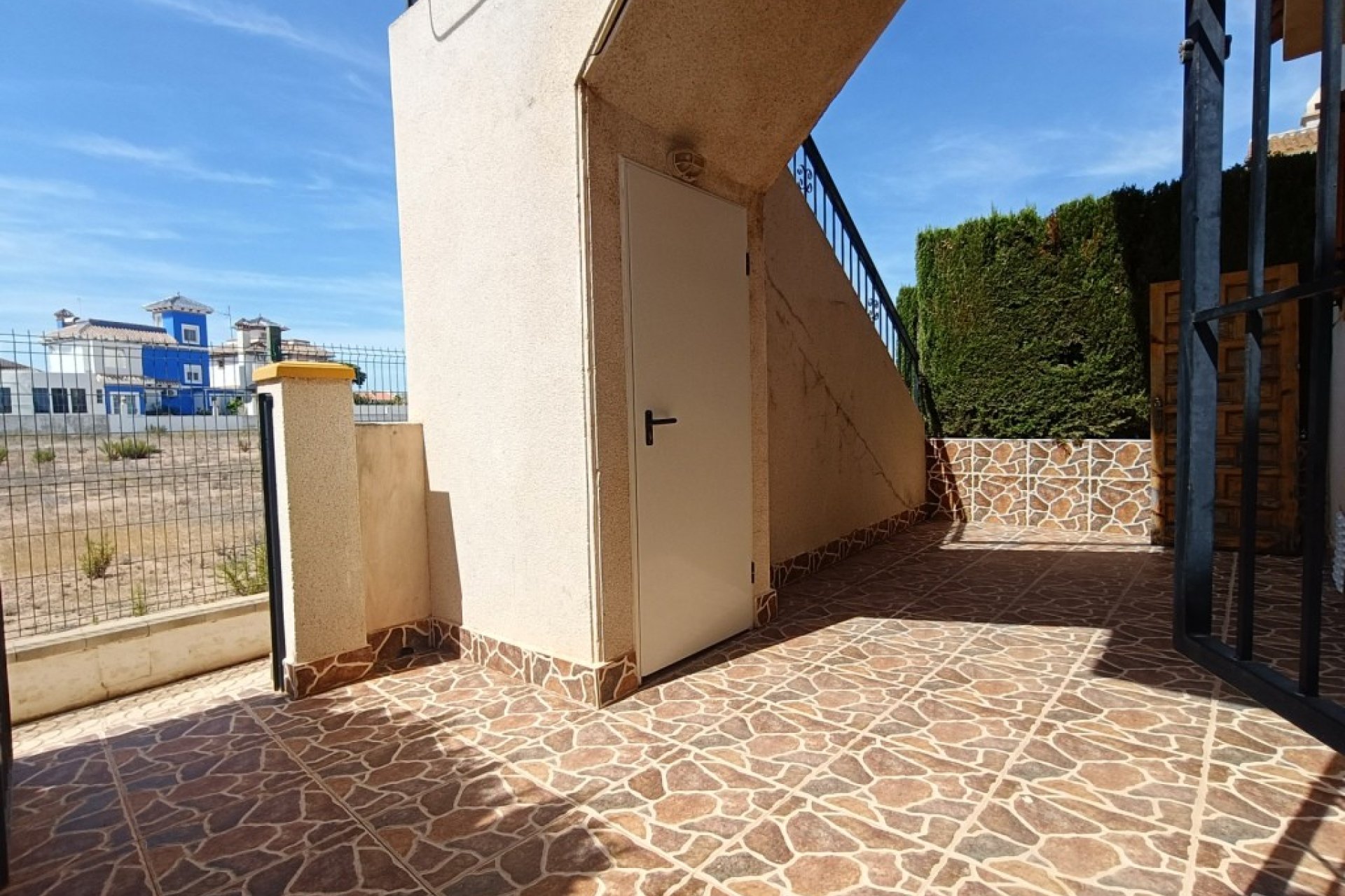 Resale - Apartment - La Mata