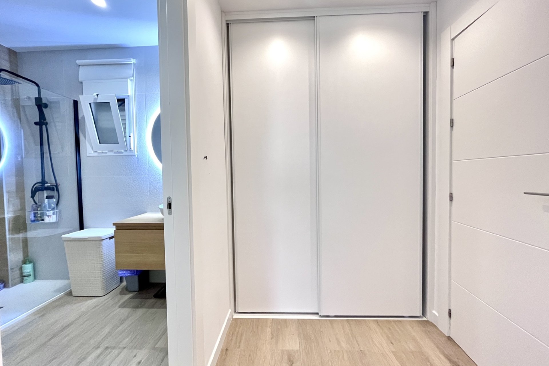 Resale - Apartment - La Mata