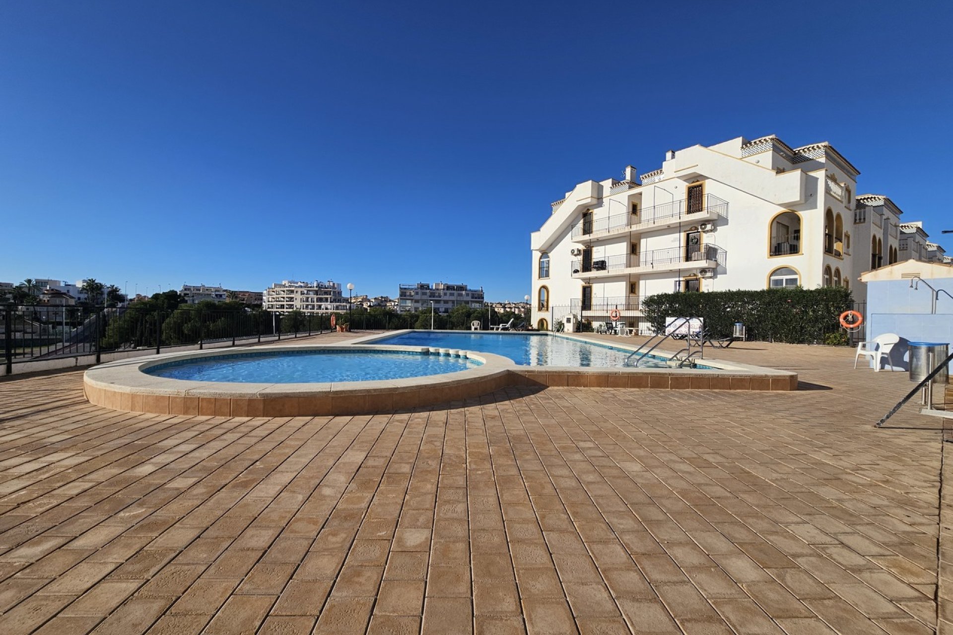 Resale - Apartment - La Zenia