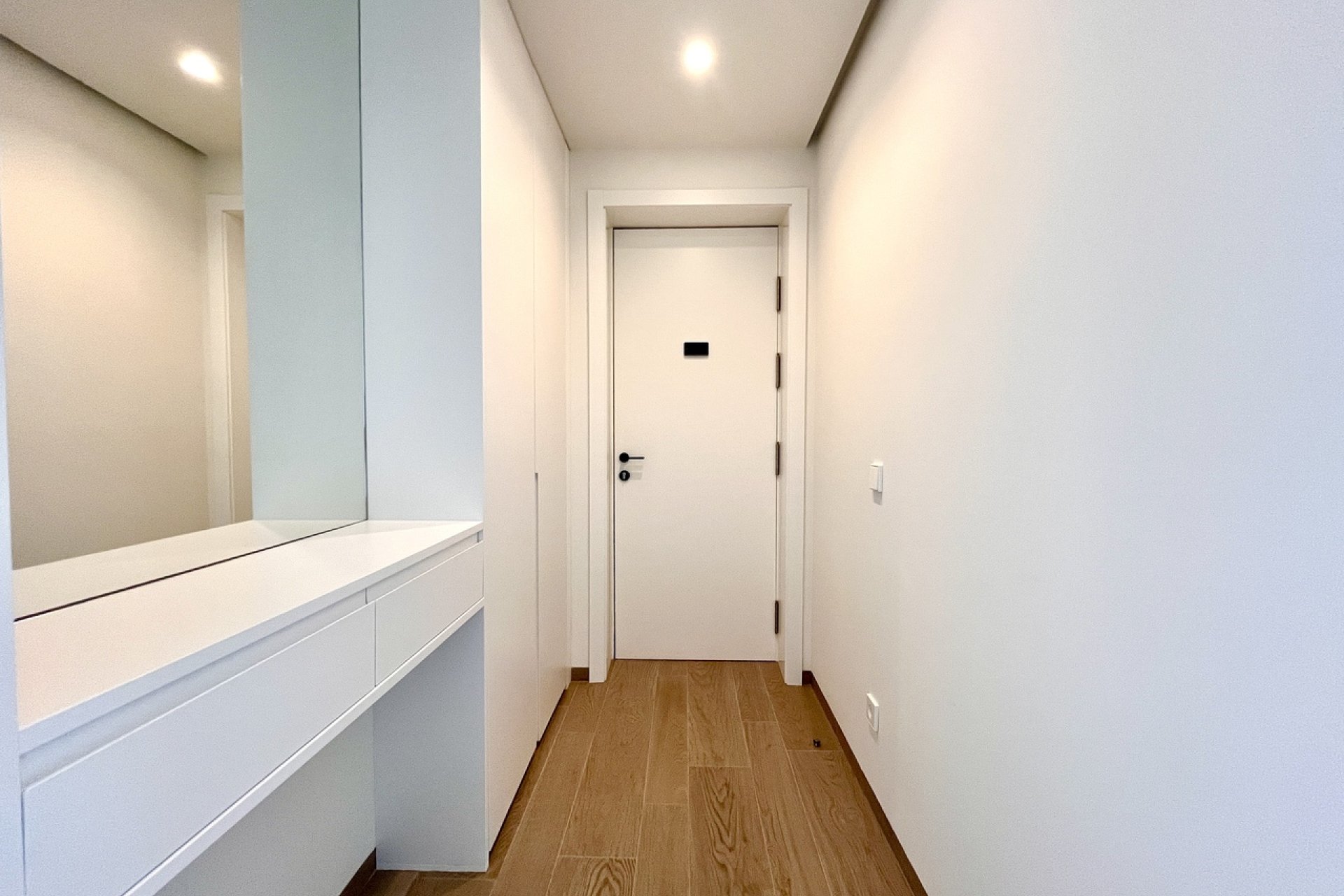 Resale - Apartment - Las Colinas Golf - Las Colinas Golf Resort