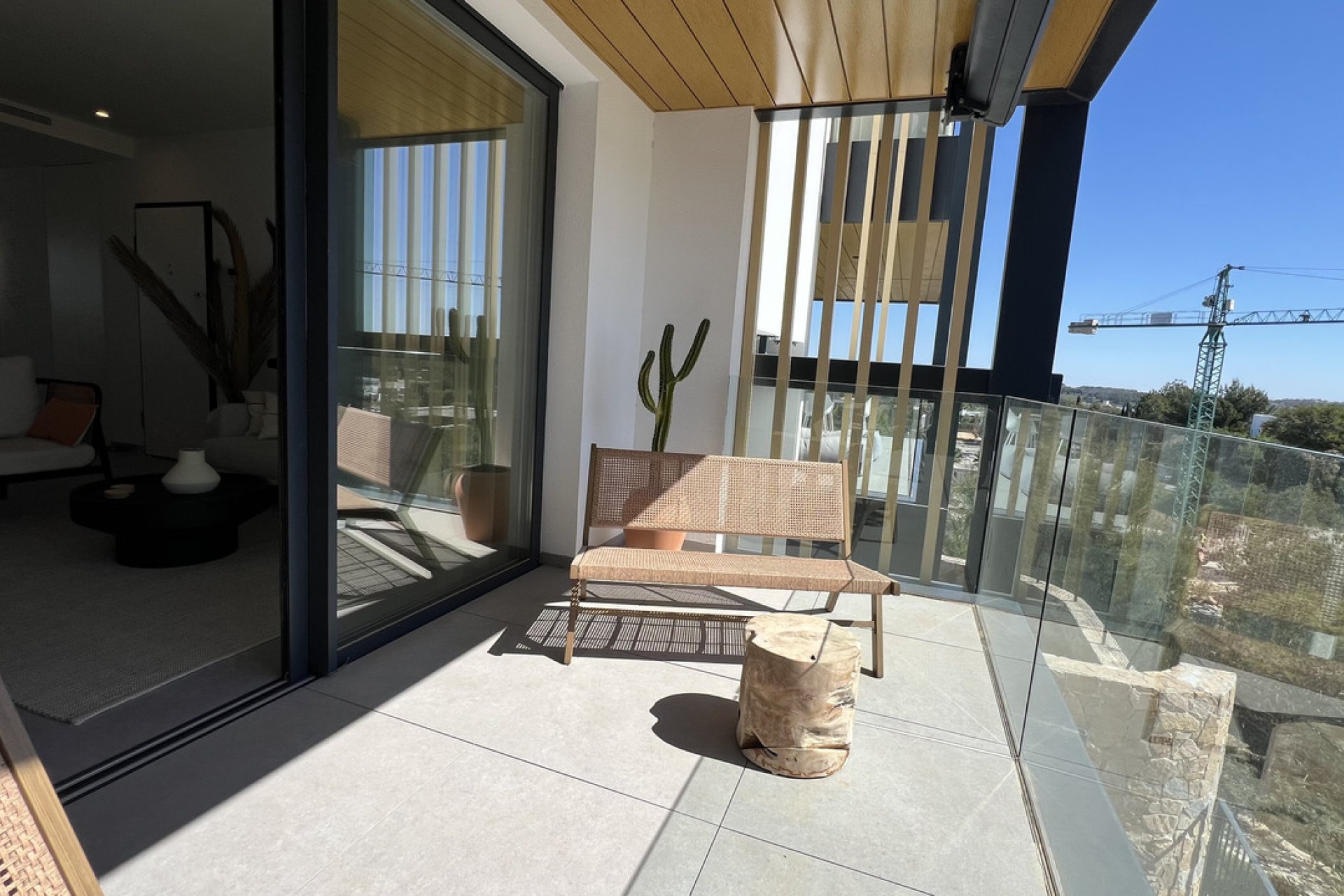 Resale - Apartment - Las Colinas Golf - Las Colinas Golf Resort