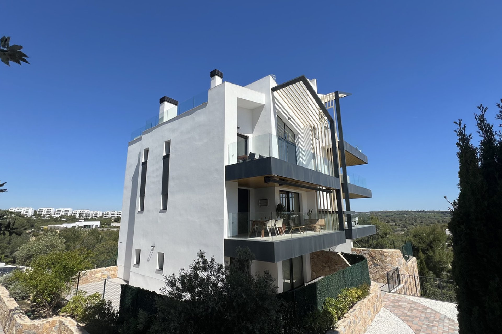 Resale - Apartment - Las Colinas Golf - Las Colinas Golf Resort