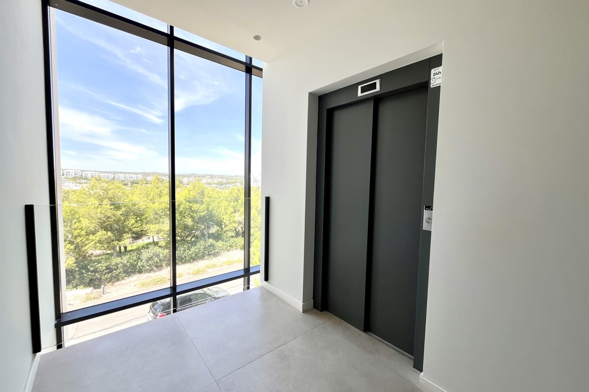 Resale - Apartment - Las Colinas Golf - Las Colinas Golf Resort