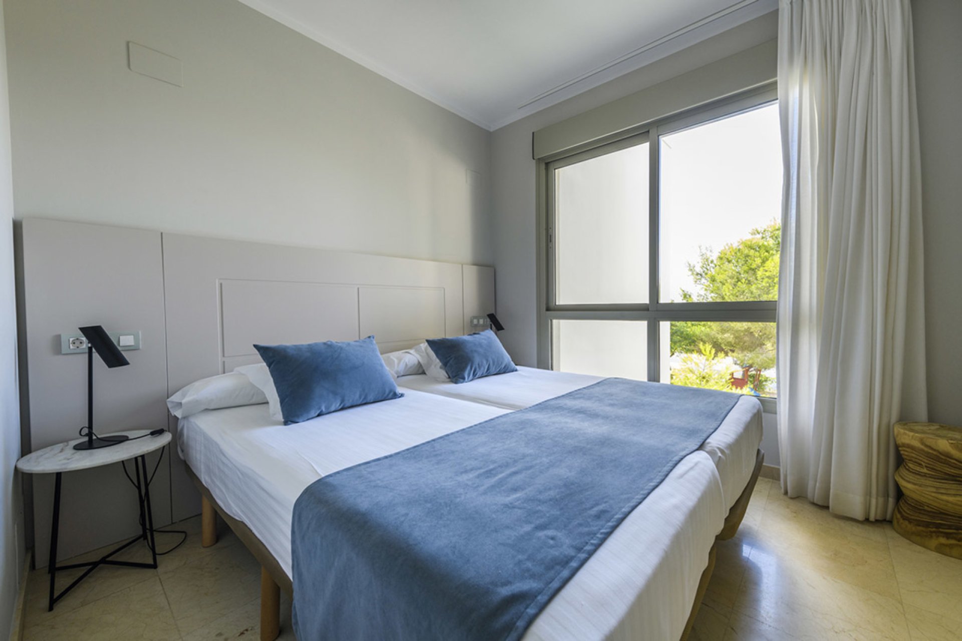 Resale - Apartment - Las Colinas Golf Resort