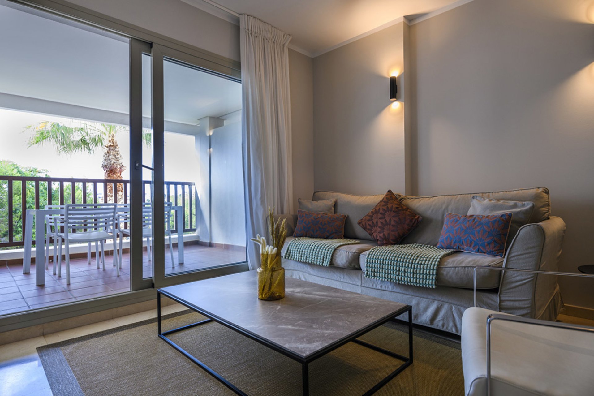 Resale - Apartment - Las Colinas Golf Resort