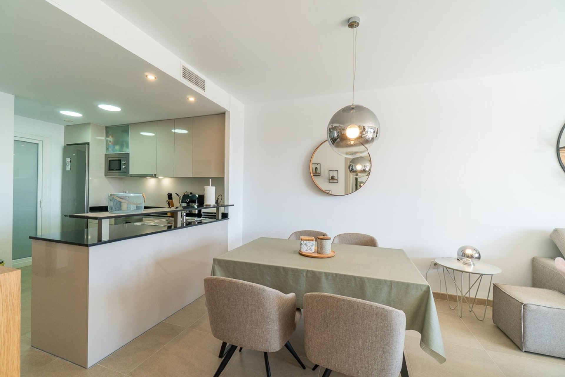 Resale - Apartment - Orihuela Costa - Playa Flamenca