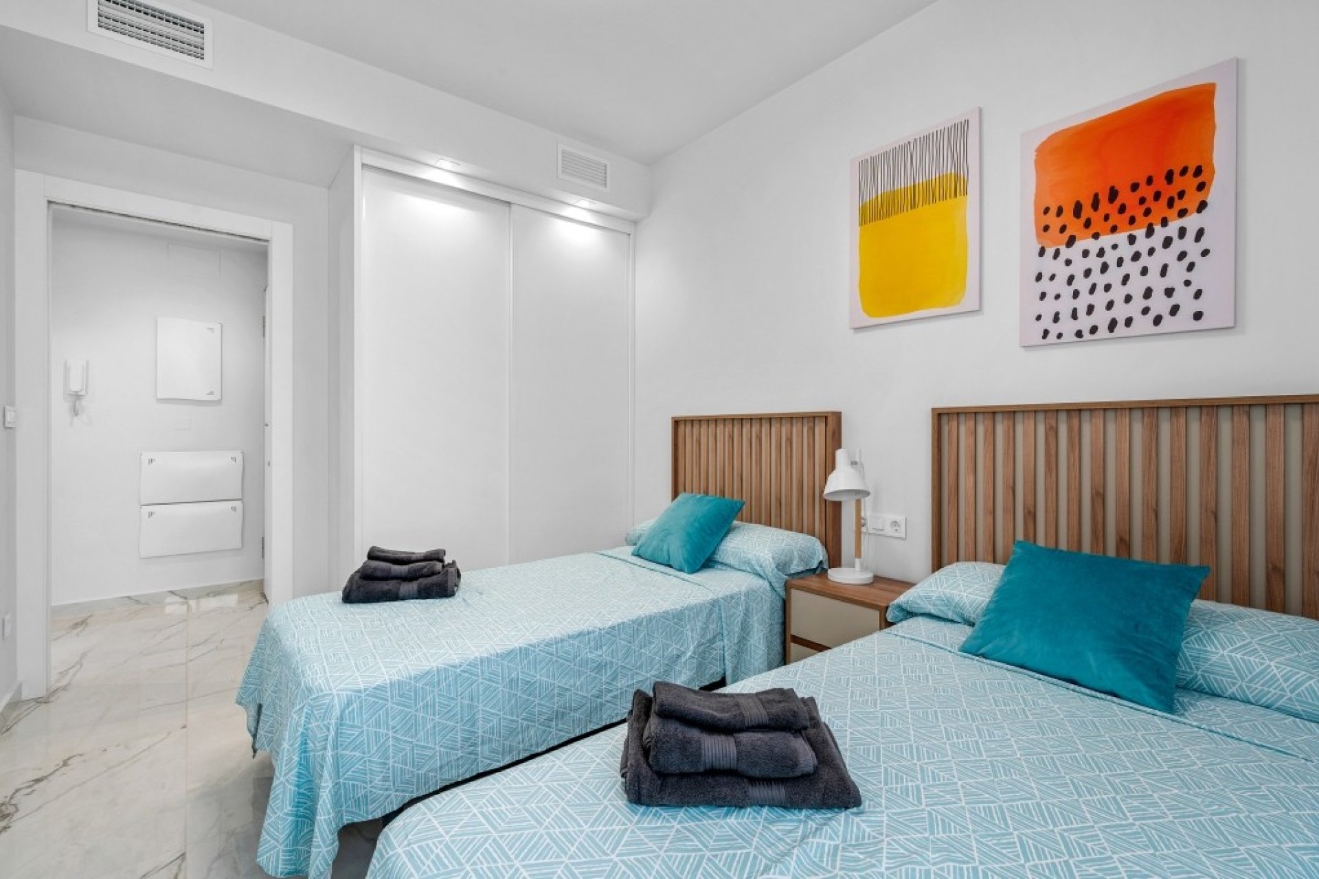 Resale - Apartment - Orihuela Costa