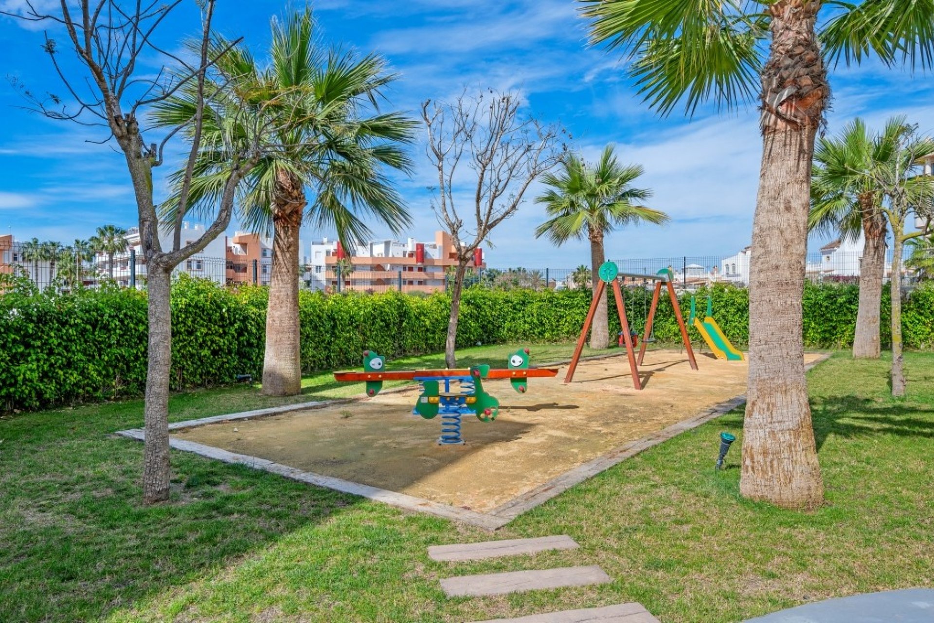 Resale - Apartment - Orihuela Costa