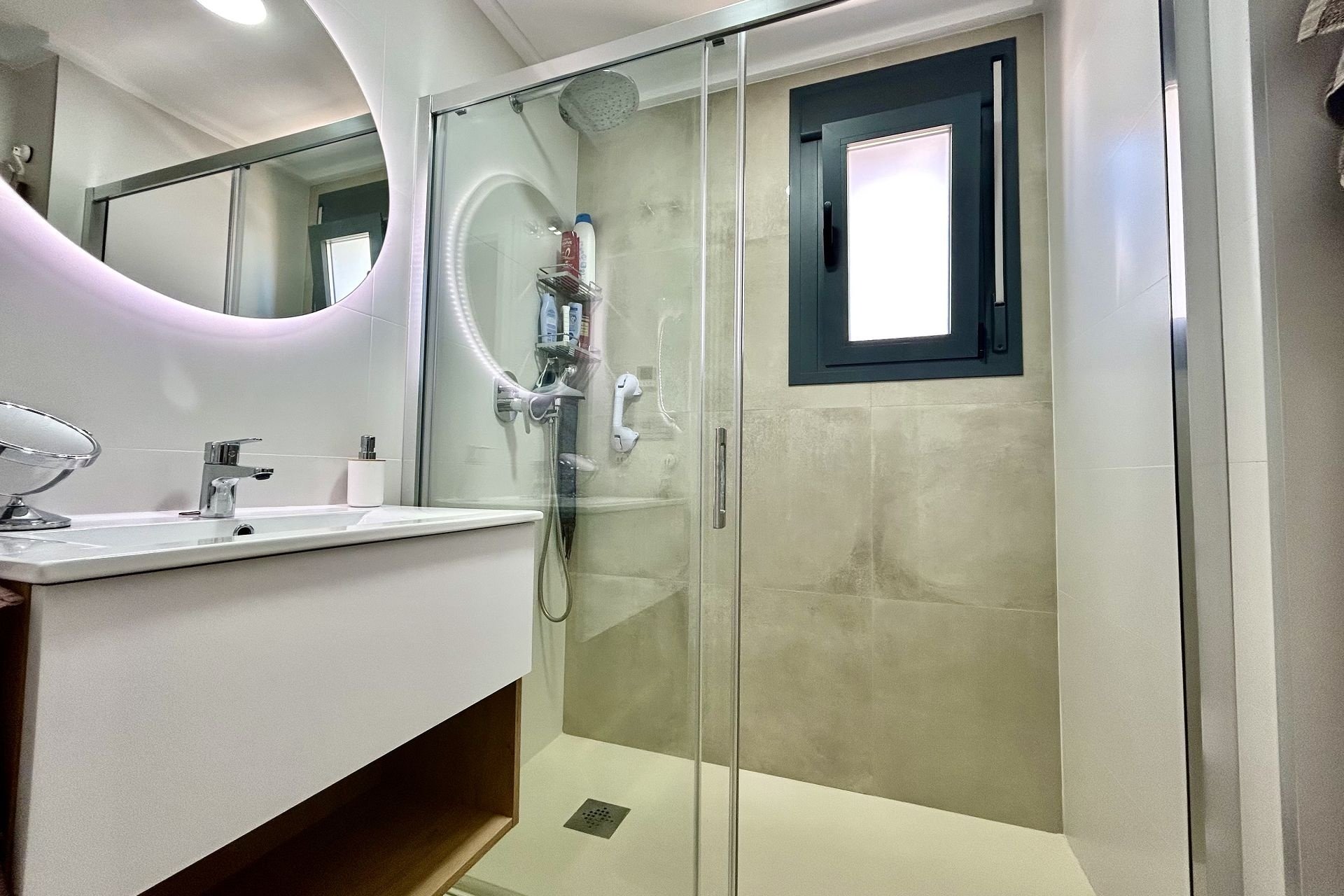 Resale - Apartment - Pilar de la Horadada