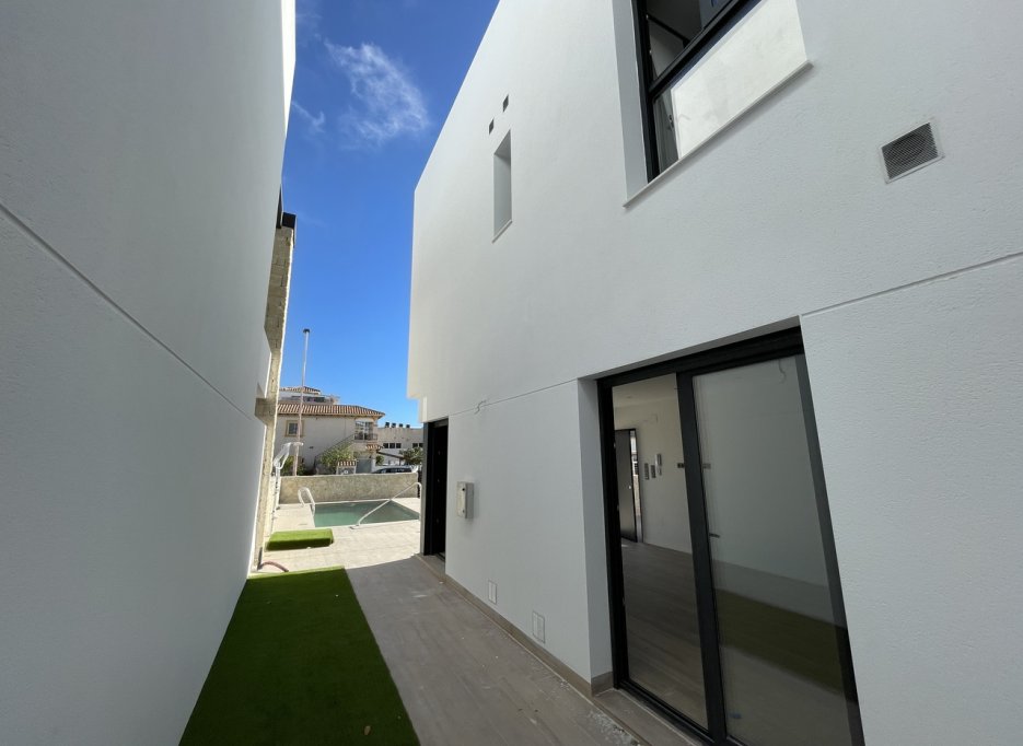 Resale - Apartment - Pilar de la Horadada