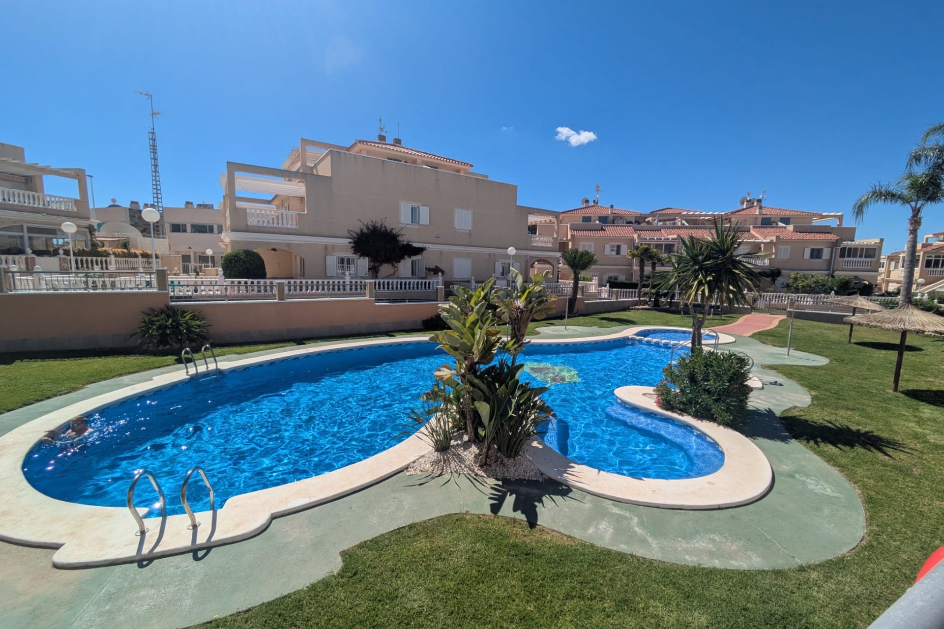 Resale - Apartment - Playa Flamenca