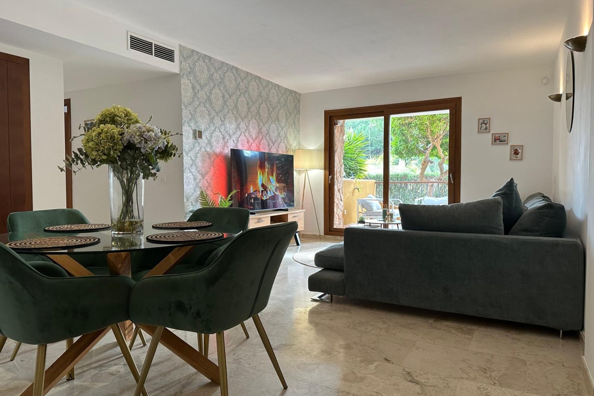 Resale - Apartment - Punta Prima