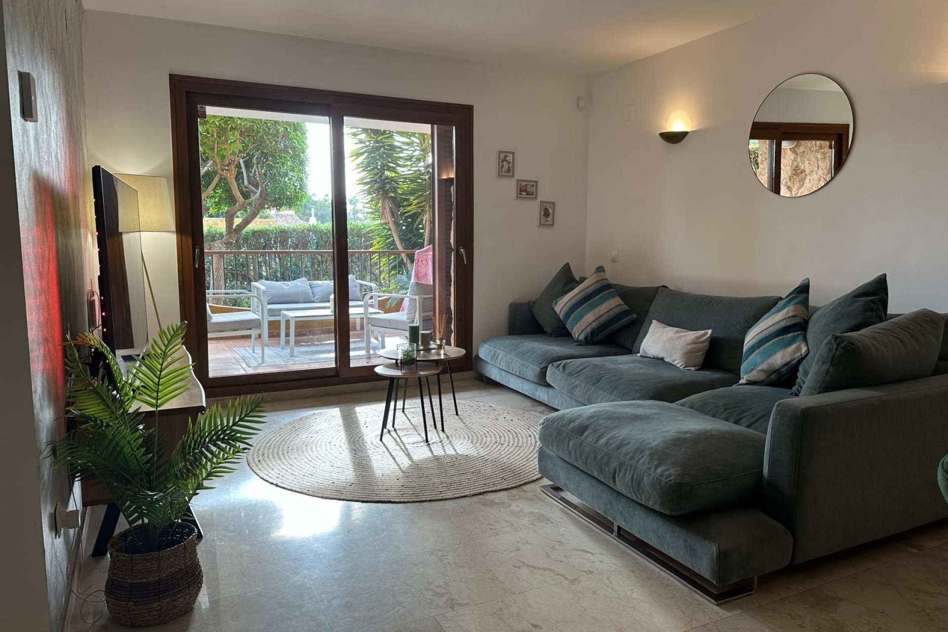 Resale - Apartment - Punta Prima