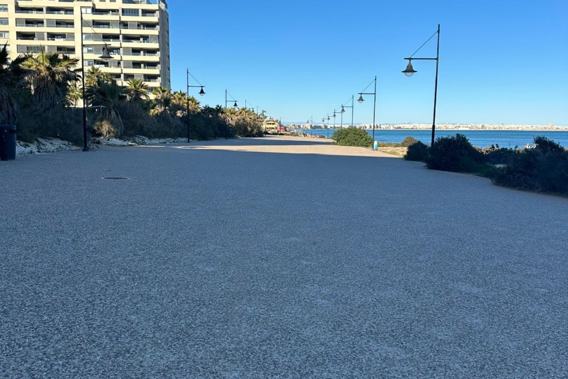 Resale - Apartment - Punta Prima