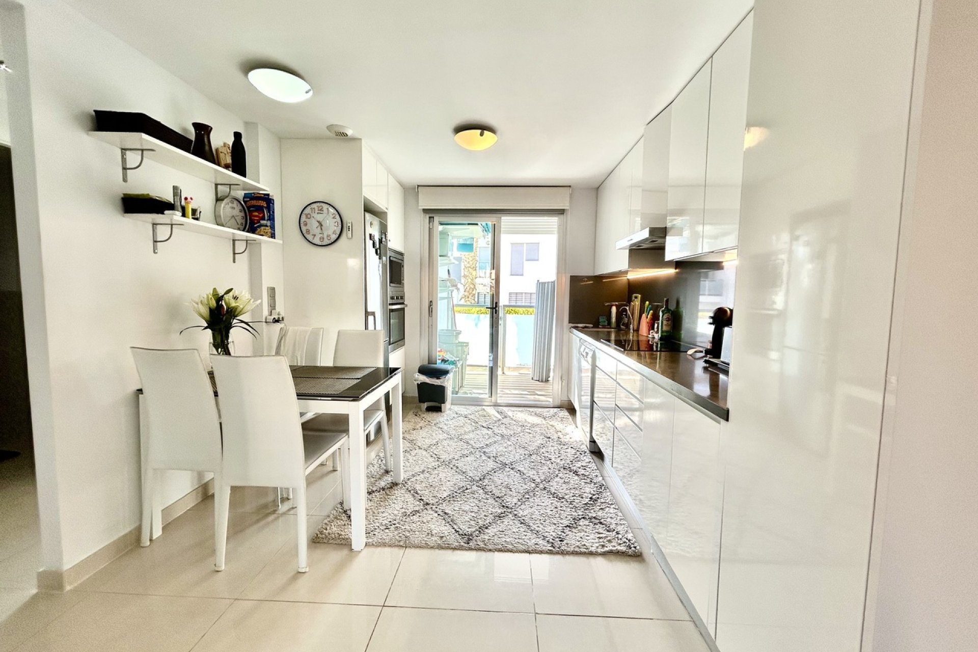 Resale - Apartment - Punta Prima