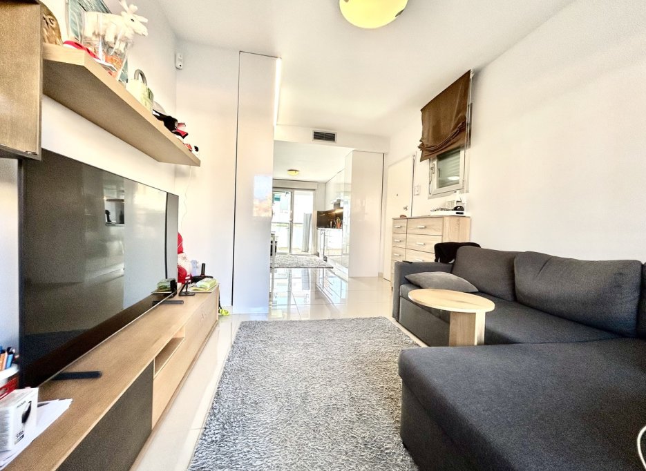 Resale - Apartment - Punta Prima