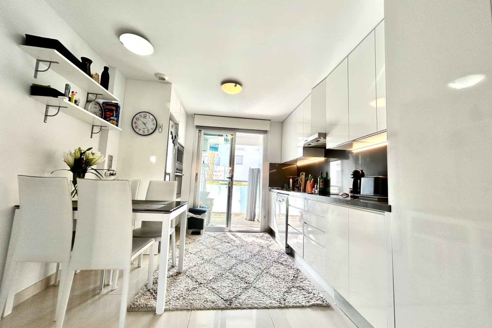 Resale - Apartment - Punta Prima