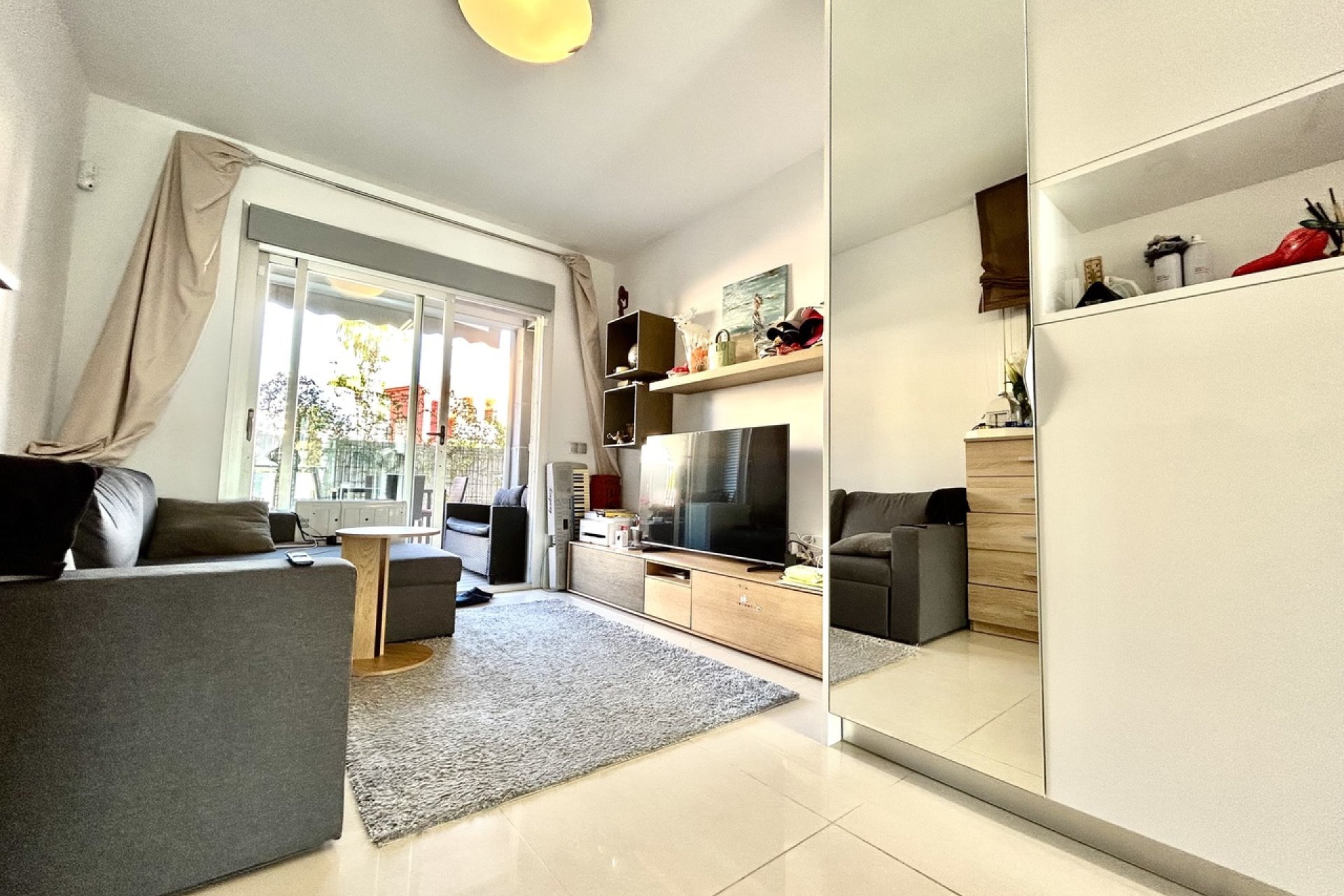 Resale - Apartment - Punta Prima