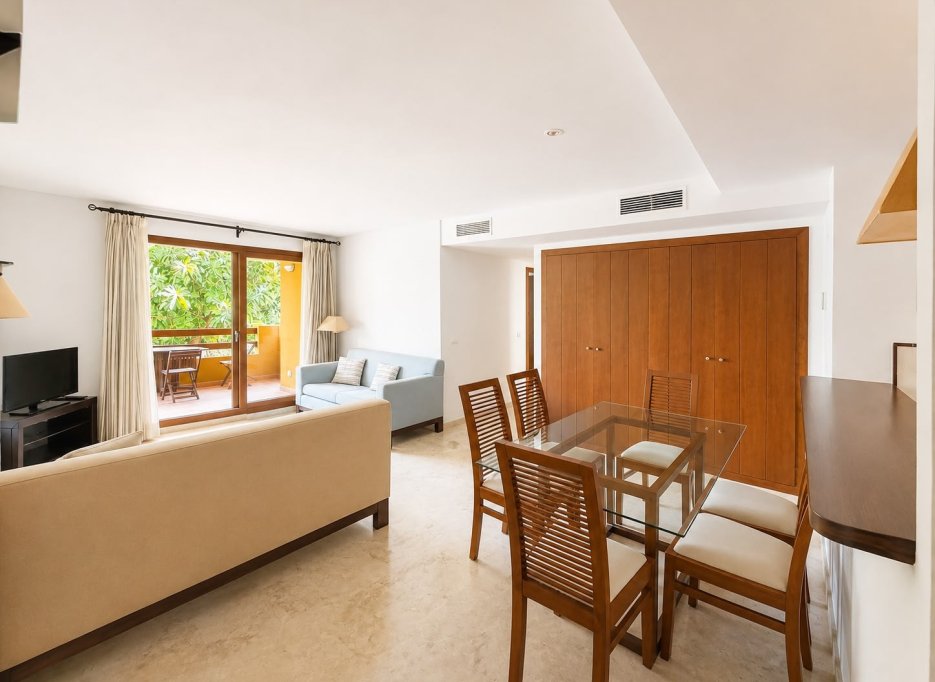 Resale - Apartment - Punta Prima