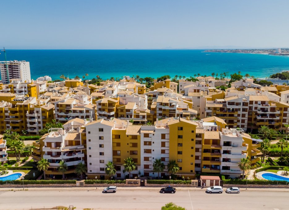 Resale - Apartment - Punta Prima