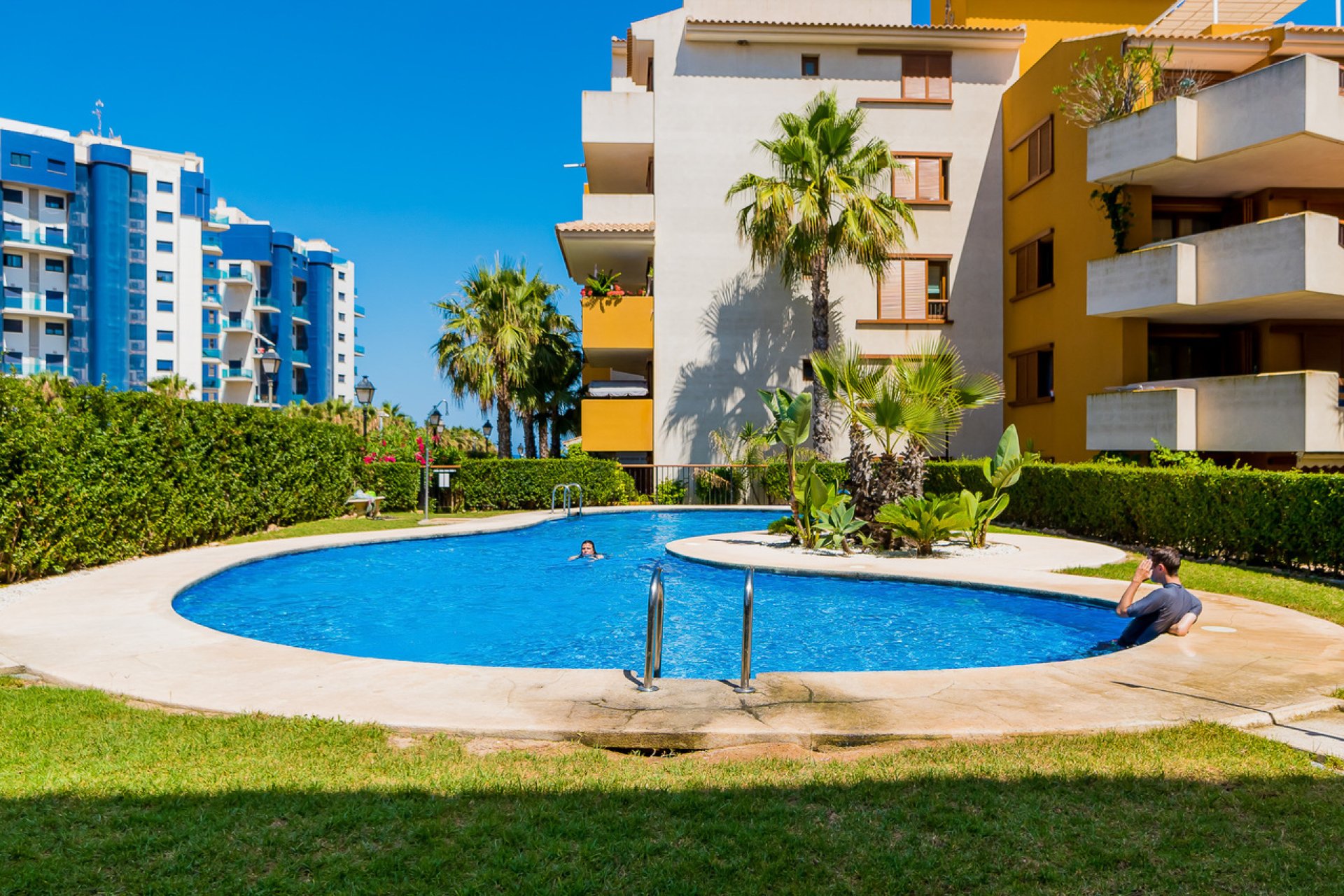 Resale - Apartment - Punta Prima
