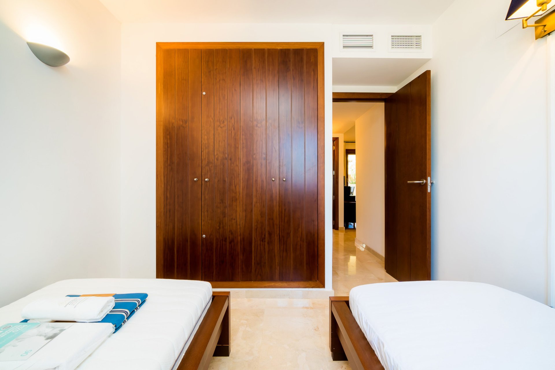 Resale - Apartment - Punta Prima