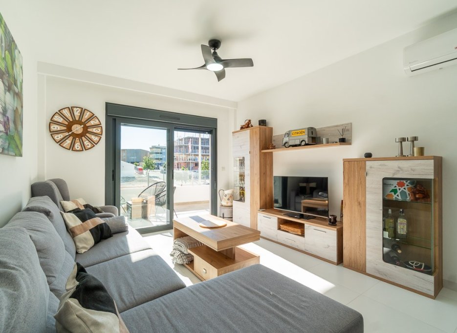Resale - Apartment - San Miguel de Salinas - San Miguel Salinas