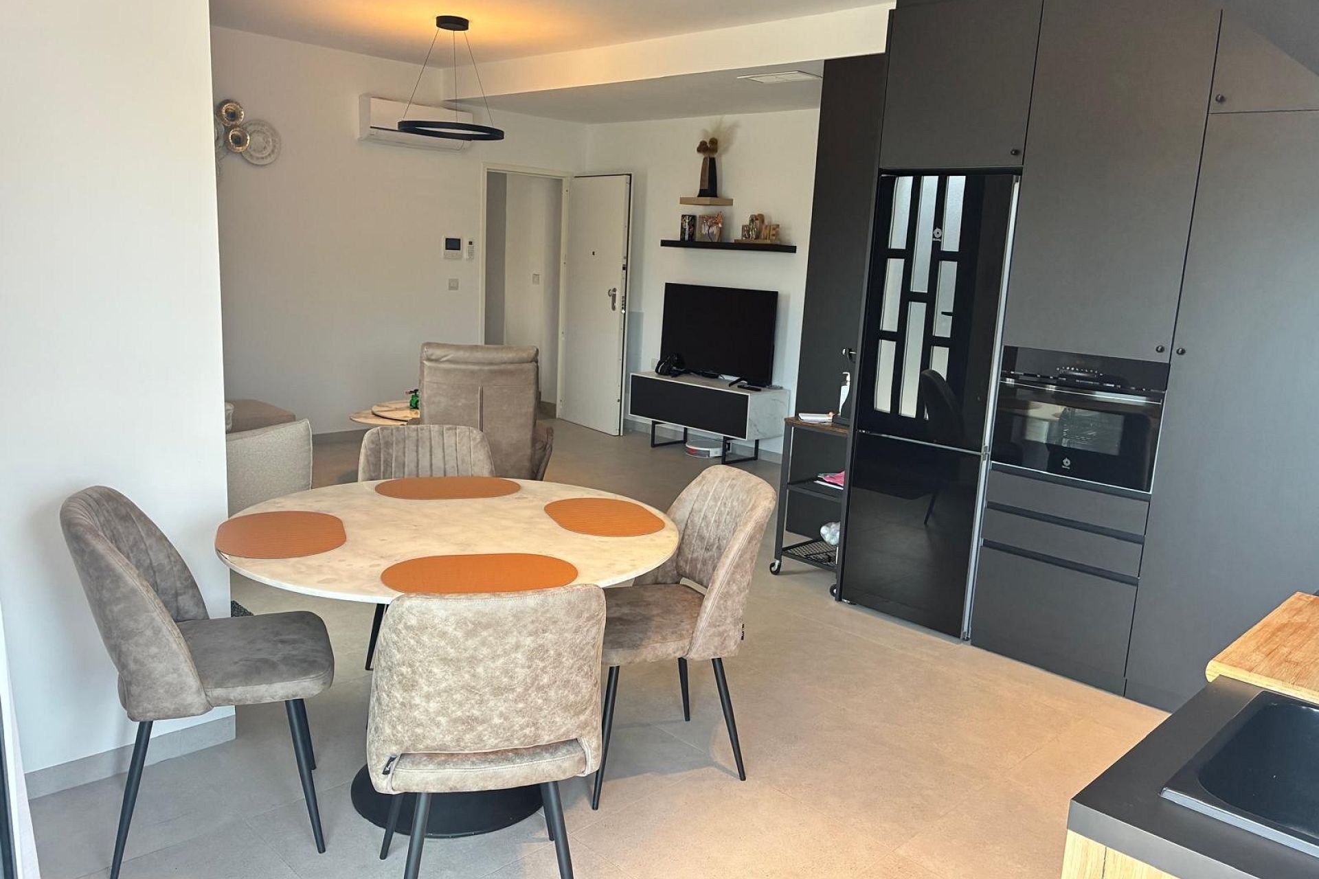 Resale - Apartment - San Miguel de Salinas