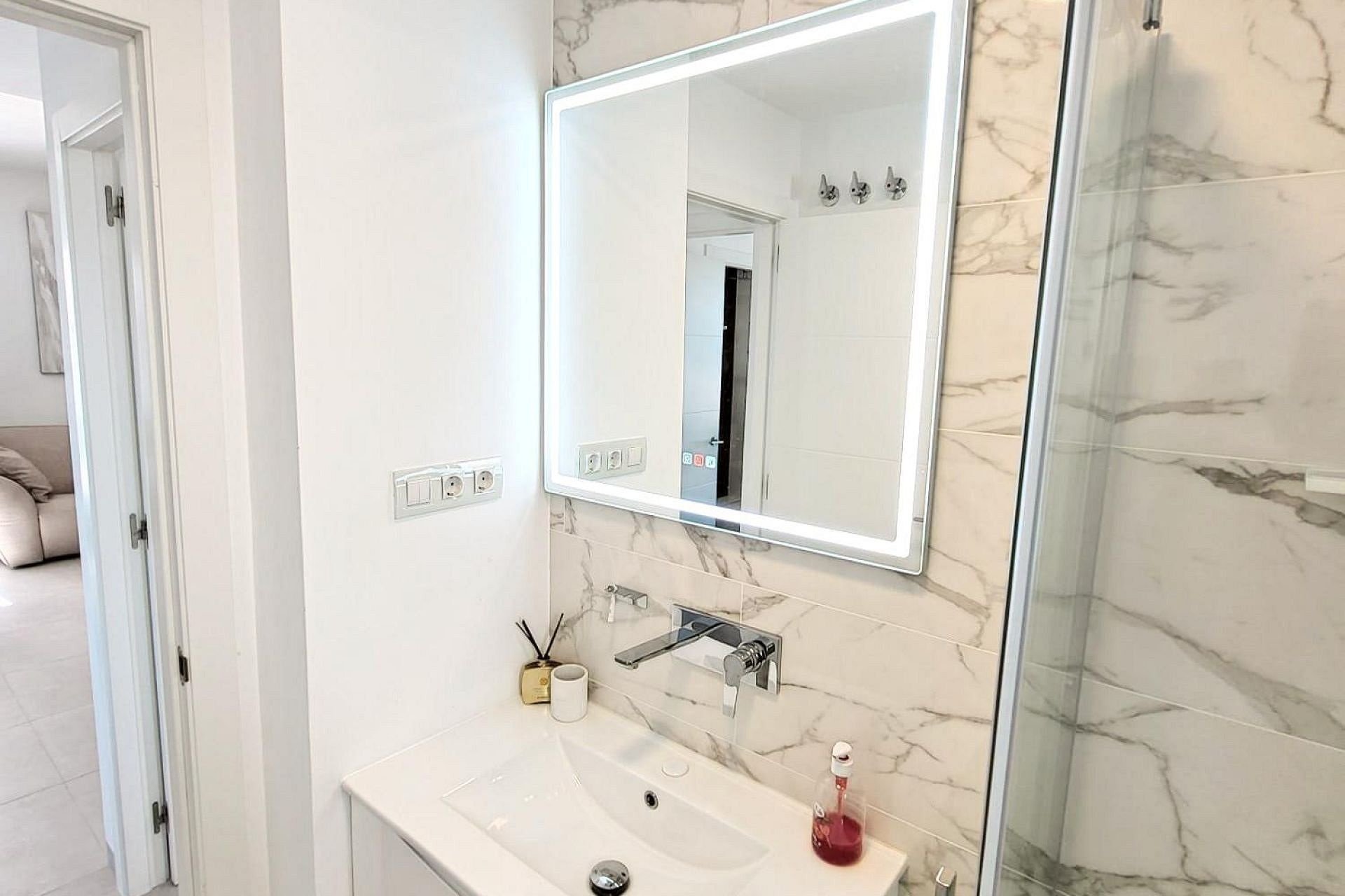 Resale - Apartment - San Miguel de Salinas